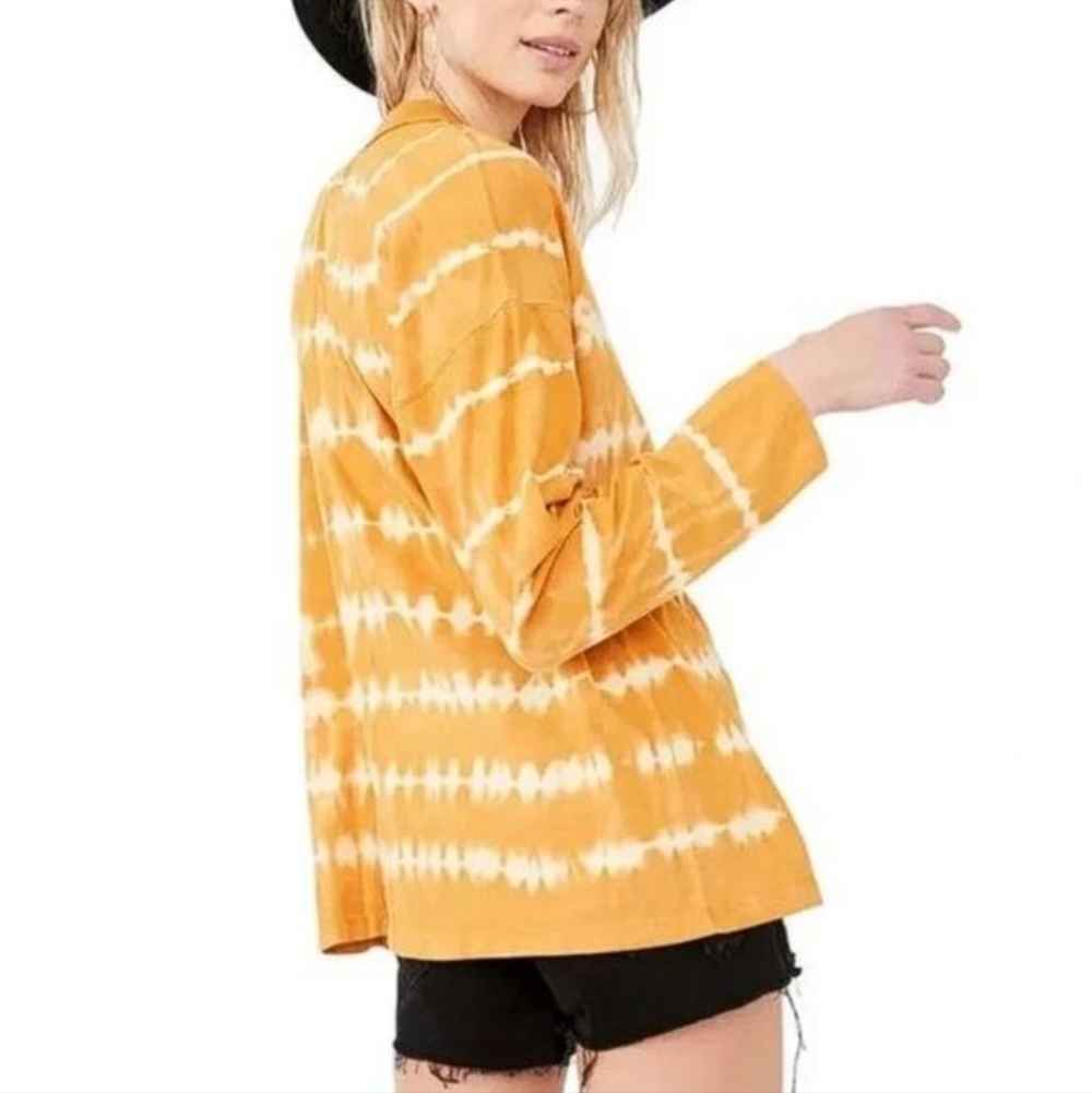 Free People We The Free Oversized Top Sz L Yellow Tie Dye Boho Hippie Fall Shirt - Picture 3 of 6